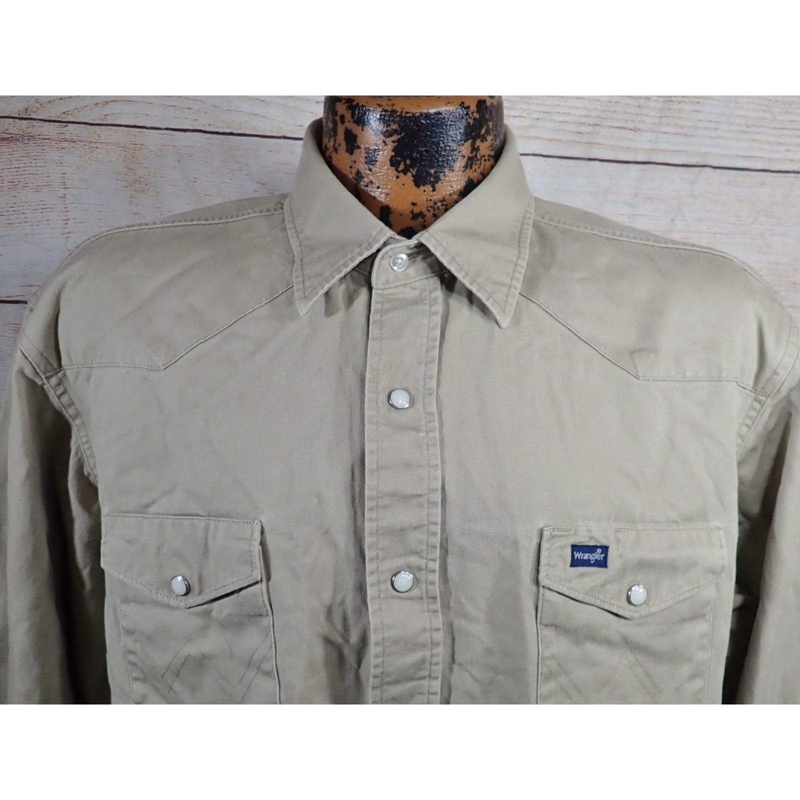 Wrangler VINTAGE Wrangler Men's Western Shirt XL Brown Cotton Pearl Snap Brushpopper Cowboy Workwear 50 Inches Chest Size US XL / EU 56 / 4 - 2 Thumbnail