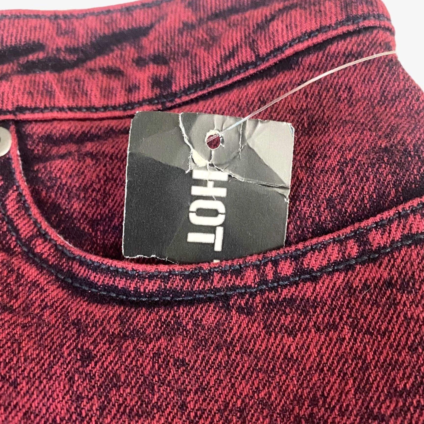 Hot Topic Hot Topic Red Acid Wash Denim Skirt Women’s Small Front-Full-Zip Goth Punk Mini Short With Pockets Rocks New Size 28" / US 6 / IT 42 - 7 Thumbnail