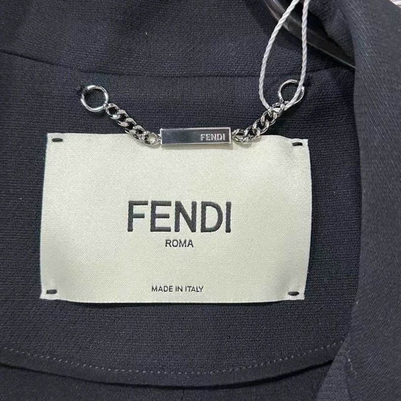 Fendi Fendi Elegant Sleeveless Dress for Women Size M / US 6-8 / IT 42-44 - 4 Thumbnail