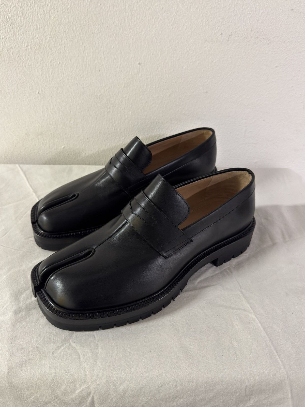 Maison Margiela Maison Margiela Tabi Platform Loafers - Black 44 Size US 11 / EU 44 - 1 Thumbnail