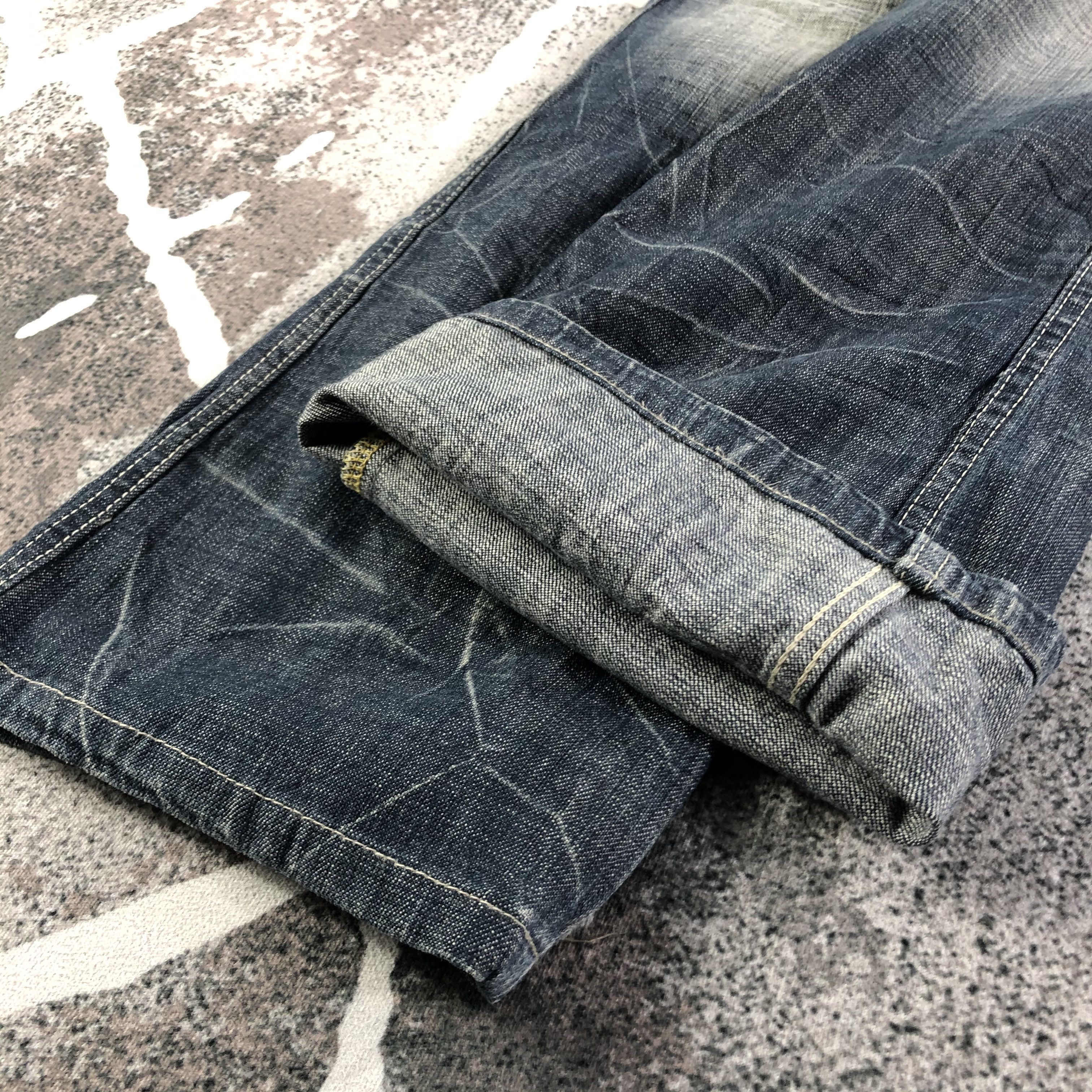 Japanese Brand Sweet Camel Faded Flared Jeans KJ2031 Size 30" / US 8 / IT 44 - 6 Thumbnail