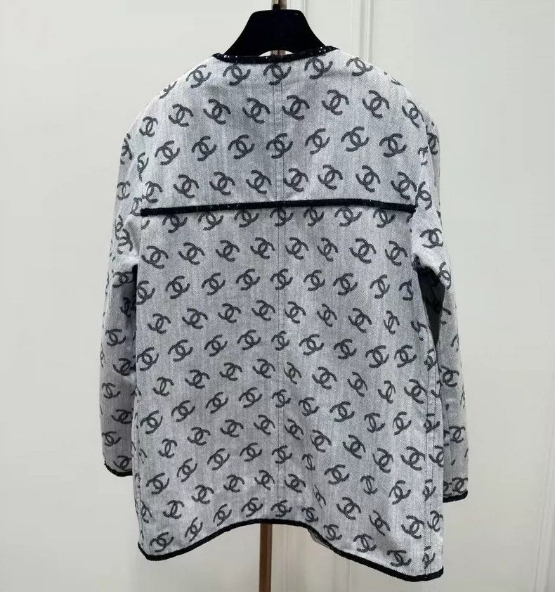 Chanel Chanel 22 Spring and Summer Gray Logo Denim Jacket Size XS / US 0-2 / IT 36-38 - 2 Thumbnail