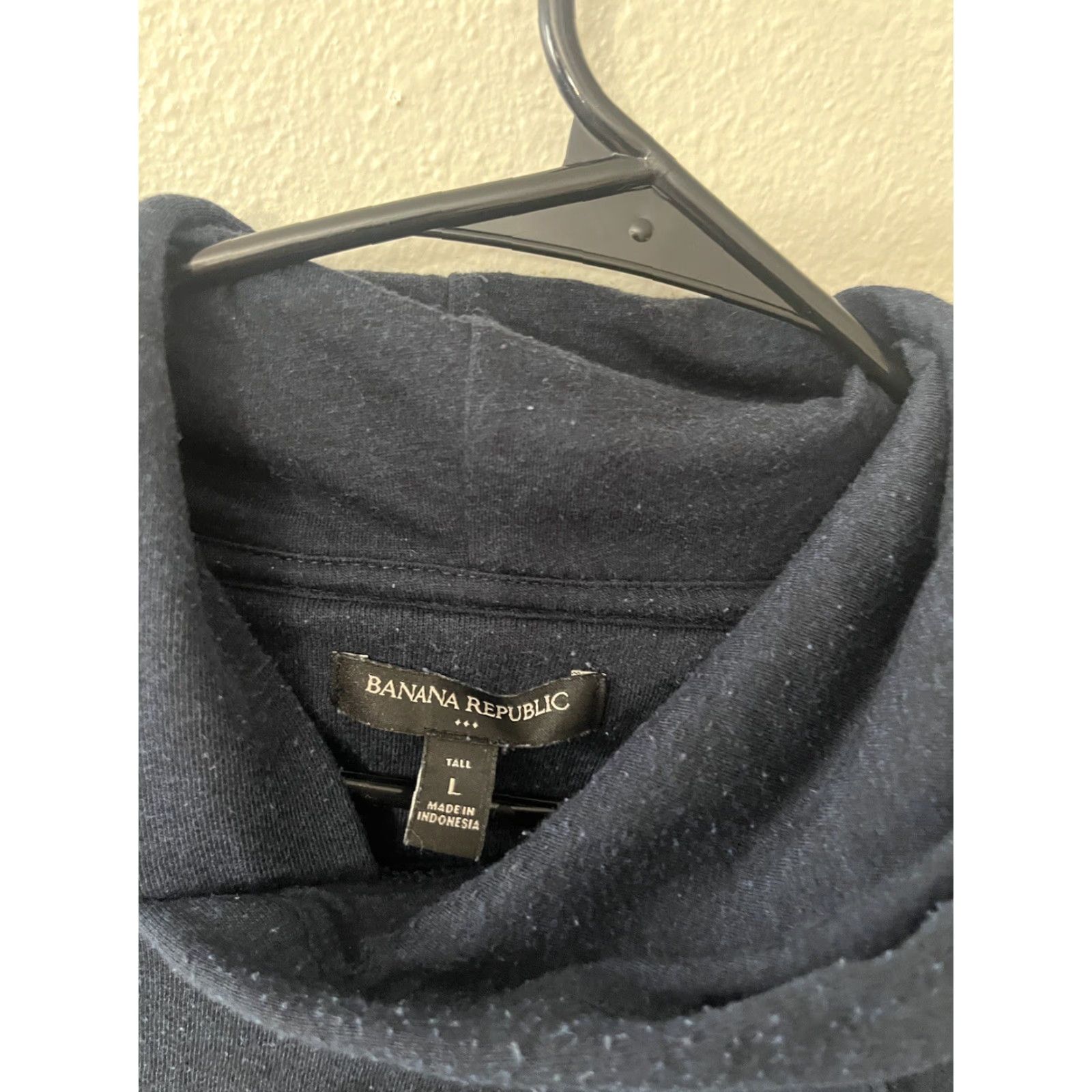Banana Republic Banana Republic Hoodie Mens Pullover Fleece Front Pockets Navy Tall L Blue Weather: Fall, Spring, Summer, Winter (Activewear, Casual) Womens? Size L / US 10 / IT 46 - 3 Thumbnail