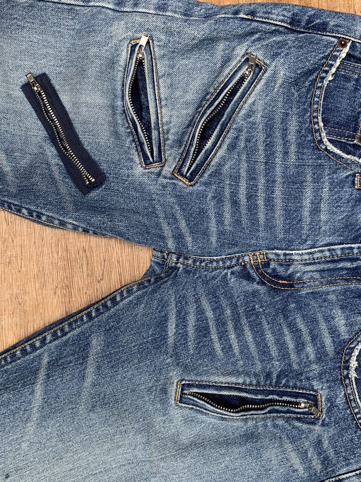 Beauty Beast × If Six Was Nine × Japanese Brand Bit Blue Distressed Multizipper Denim Pants Size US 28 / EU 44 - 15 Thumbnail