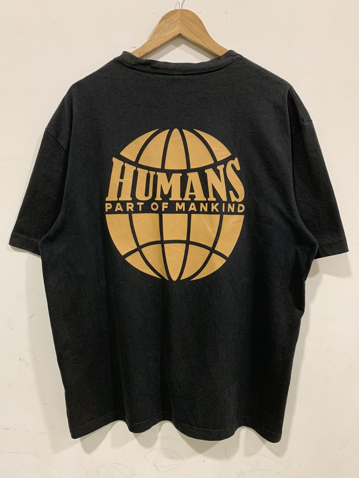 H&M H&M Human Part Of Mankind Big Back Hit Logo Oversized Size US XL / EU 56 / 4 - 1 Thumbnail