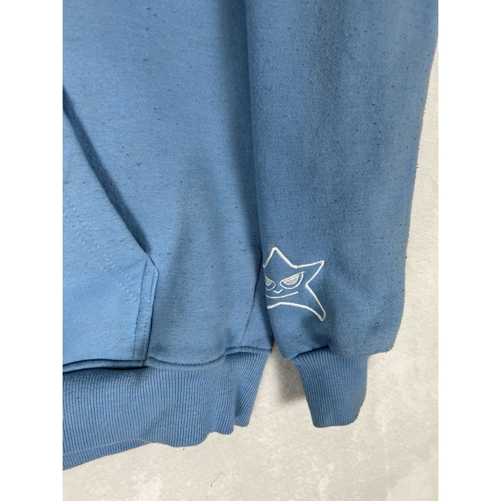 Other Wrld Krisis Hoodie Sweatshirt Size Large Puff Print Pullover Size US L / EU 52-54 / 3 - 6 Thumbnail