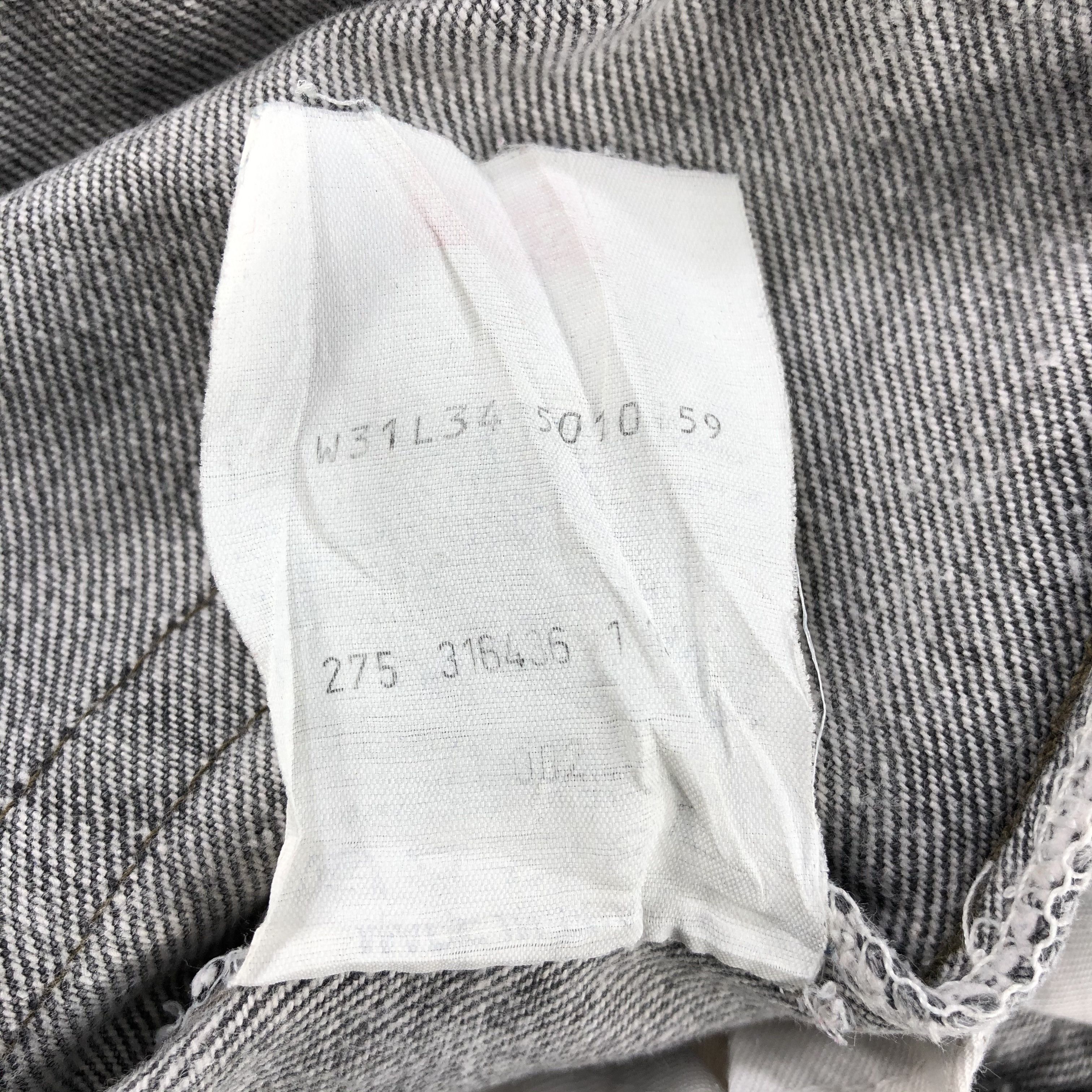 Levi's 90s Vintage Faded Black Levis 501 Jeans-JM1524 Size US 31 - 12 Thumbnail