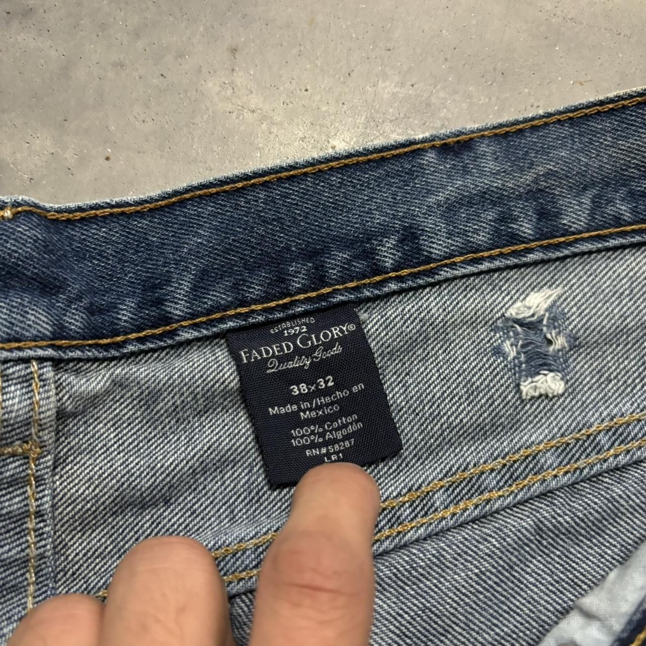 Japanese Brand × Vintage Crazy Vintage Y2K/2000s Baggy Medium Wash Skater Denim Jeans! Size US 38 / EU 54 - 7 Thumbnail