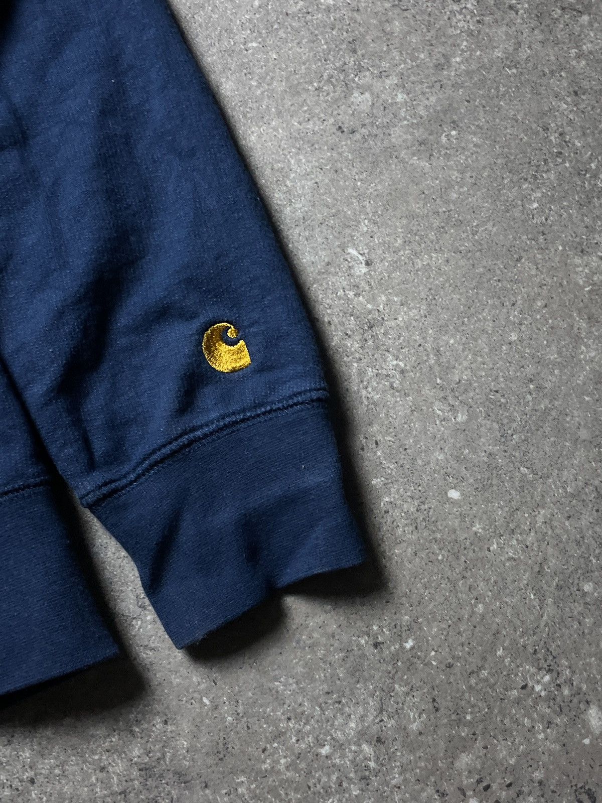 Carhartt Carhartt chase sweat sweatshirt vintage 90s y2k rap hip hop Size US S / EU 44-46 / 1 - 2 Thumbnail