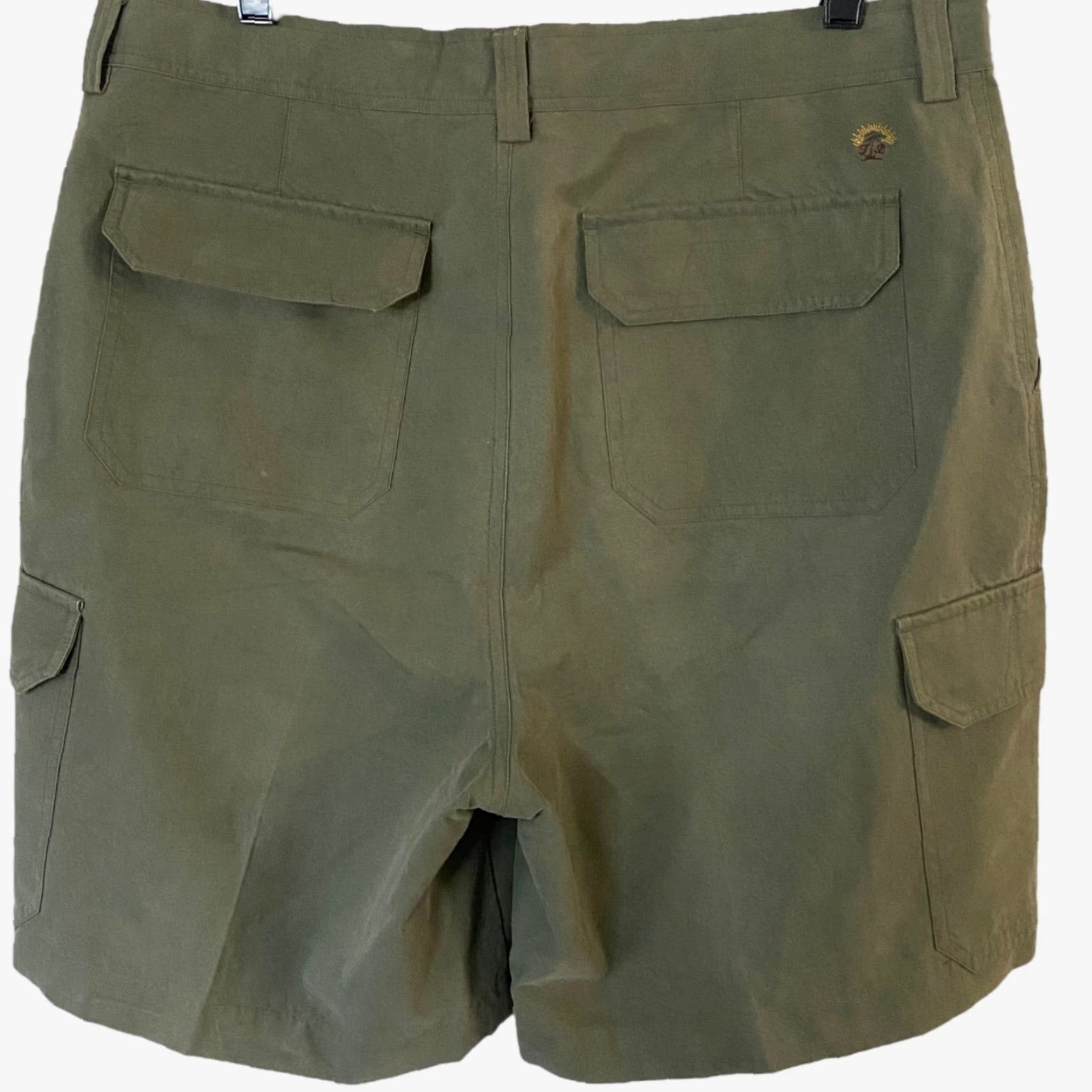 Tommy Bahama Tommy Bahama Silk Cargo Shorts Olive Green Mens Size W35 Relaxed-Fit Casual Size US 35 - 4 Thumbnail