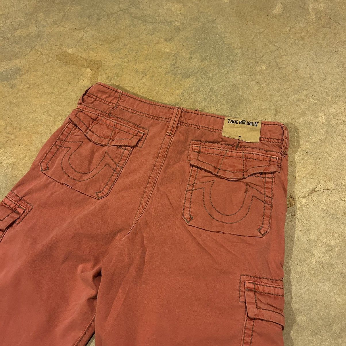 True Religion × Vintage Crazy Vintage Y2K True Religion Baggy Cargo Shorts Cyber Size US 34 / EU 50 - 2 Thumbnail