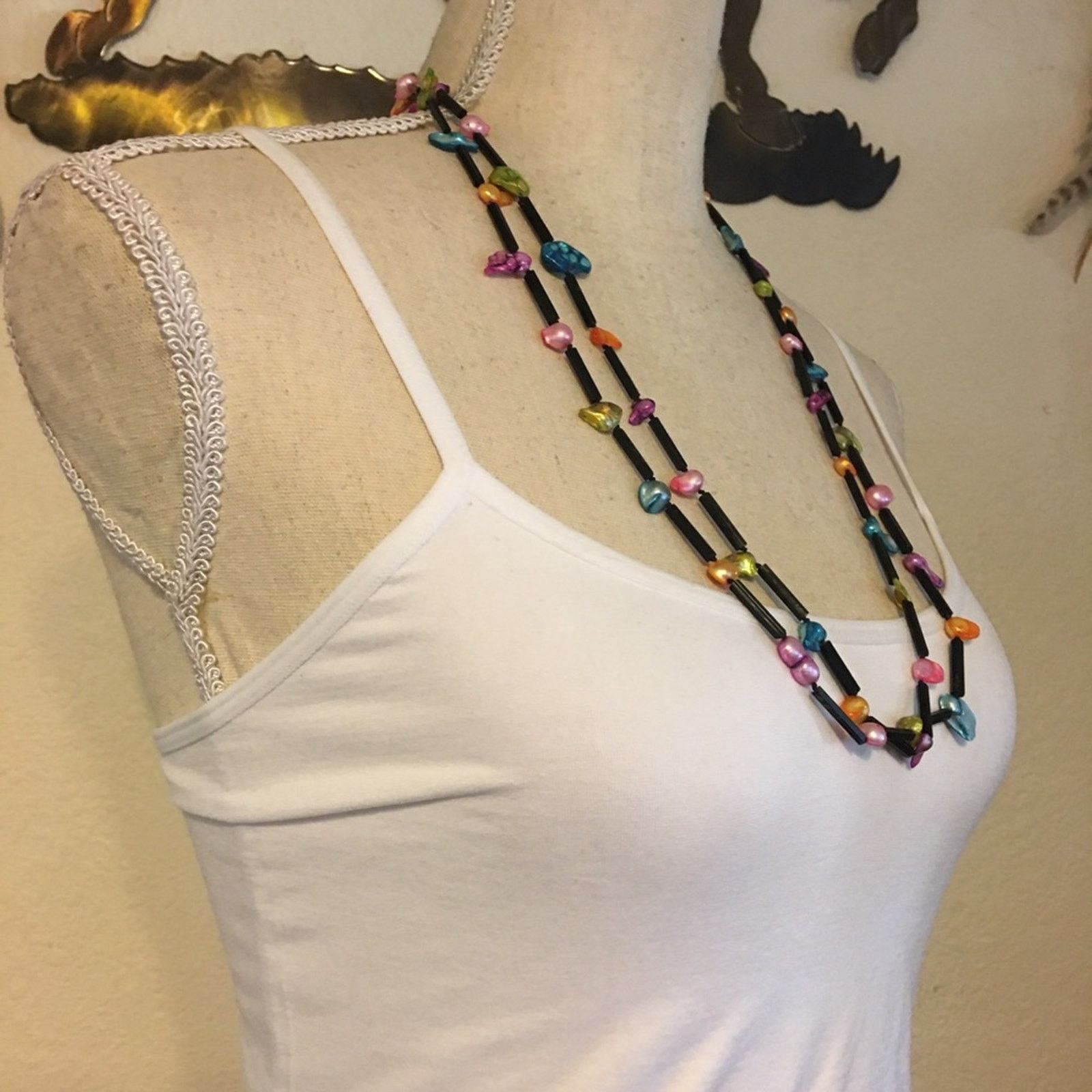 Jewelry Colorful dyed abalone shell bugle bead necklace Size ONE SIZE - 2 Thumbnail