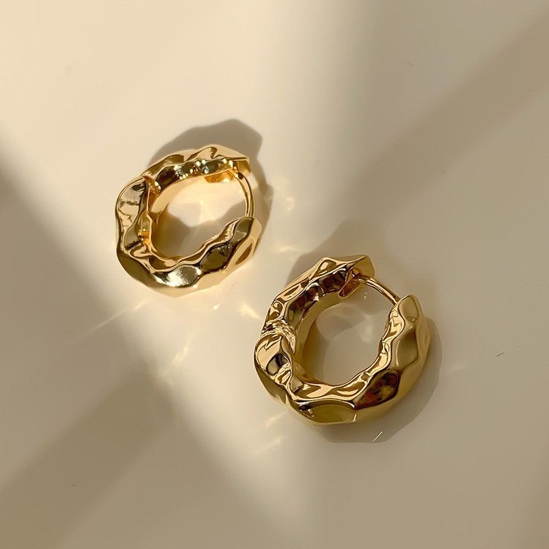 Other Chunky Small Gold Hoop Earrings for Women Size ONE SIZE - 3 Thumbnail