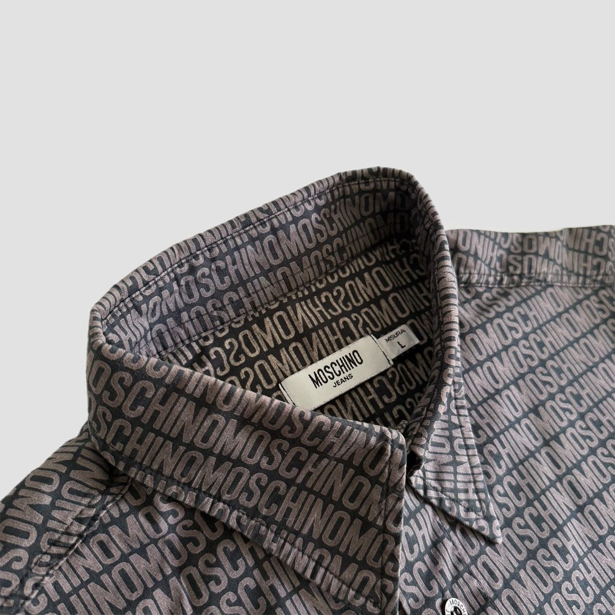 Moschino Moschino Monogram Shirt Size US L / EU 52-54 / 3 - 4 Thumbnail