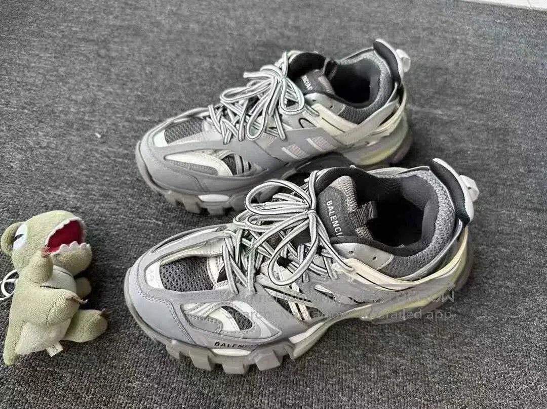 Balenciaga Balenciaga Track Sneakers Size 42. Size US 9 / EU 42 - 1 Thumbnail