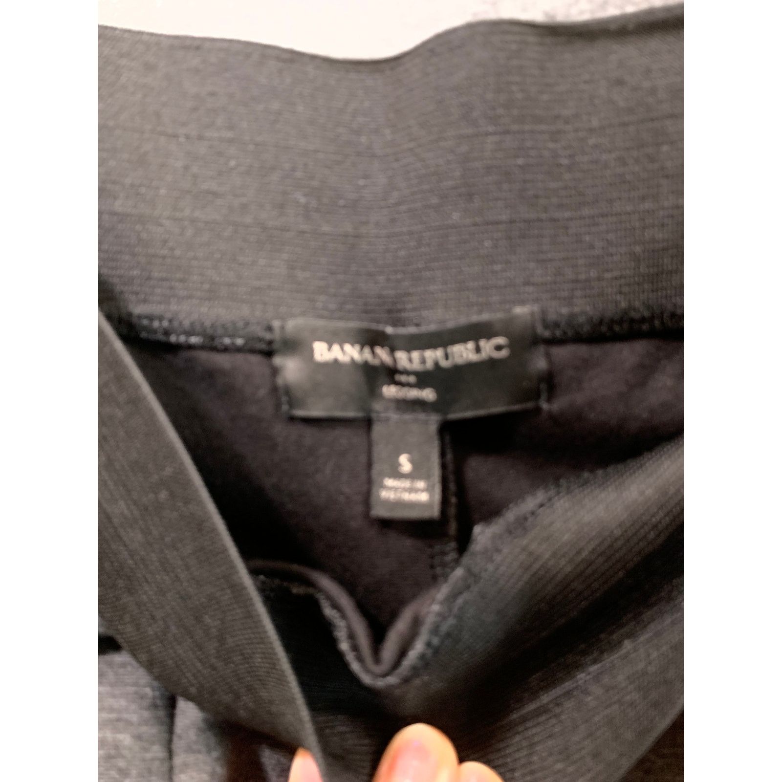 Banana Republic Banana Republic Women's Pants Size Small Gray Color Size 27" / US 4 / IT 40 - 2 Thumbnail