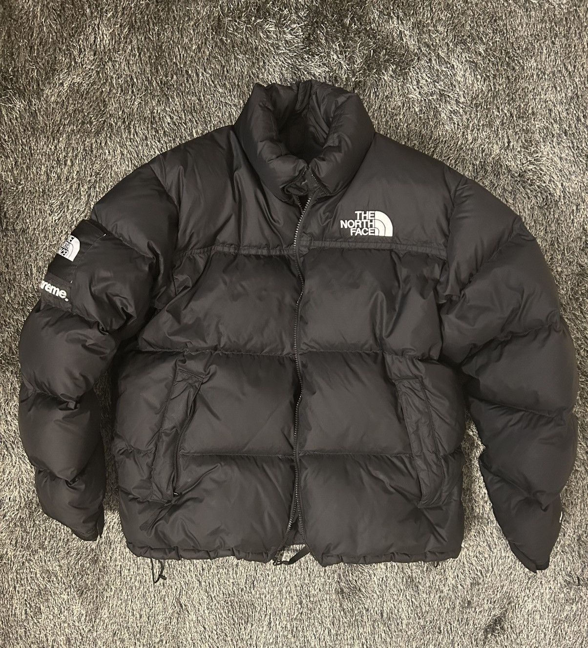 Supreme × The North Face Split Nuptse Puffer Jacket Size US L / EU 52-54 / 3 - 1 Thumbnail