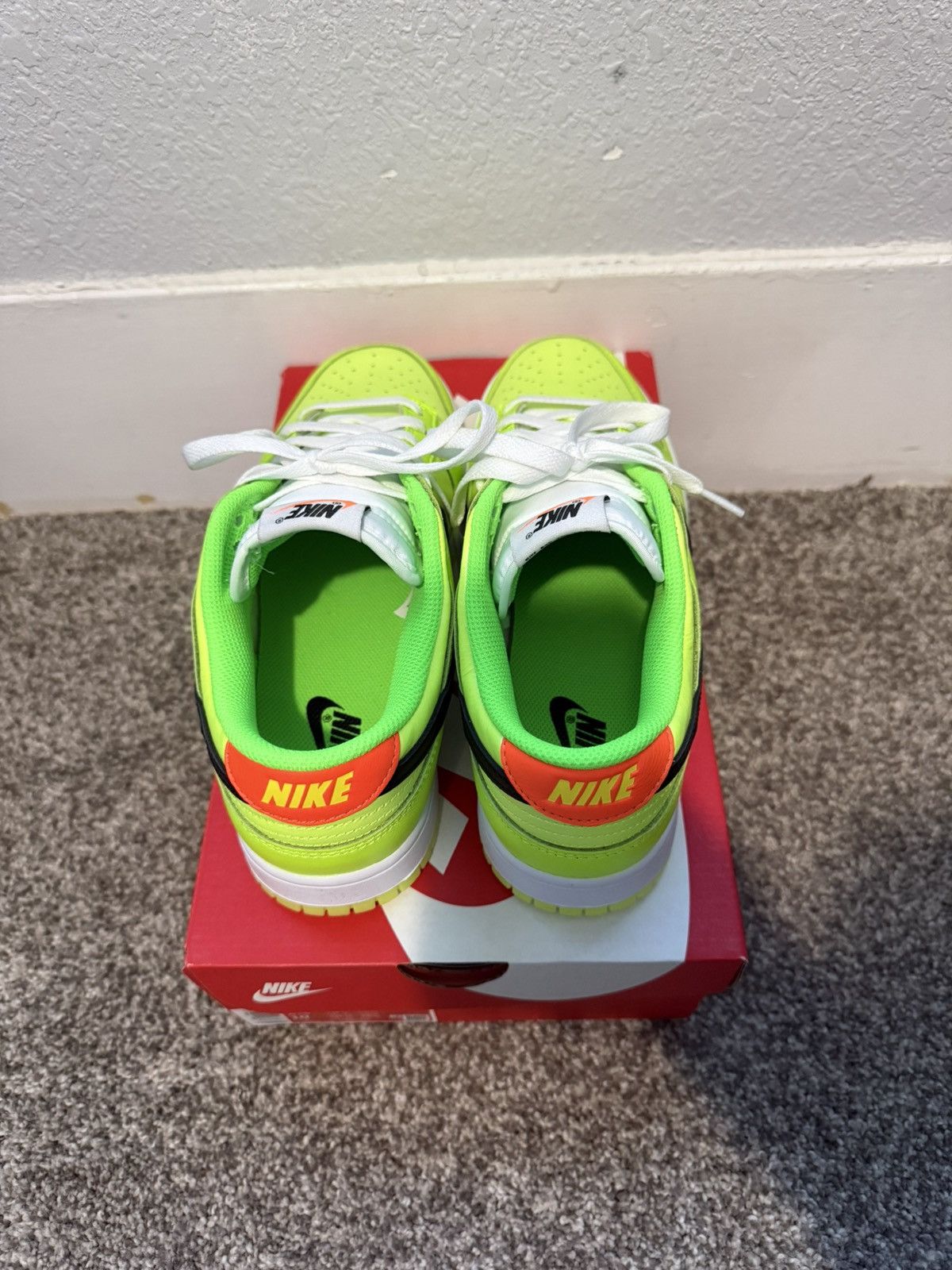 Nike Nike Dunk Low SE Size US 8.5 / EU 41-42 - 6 Thumbnail