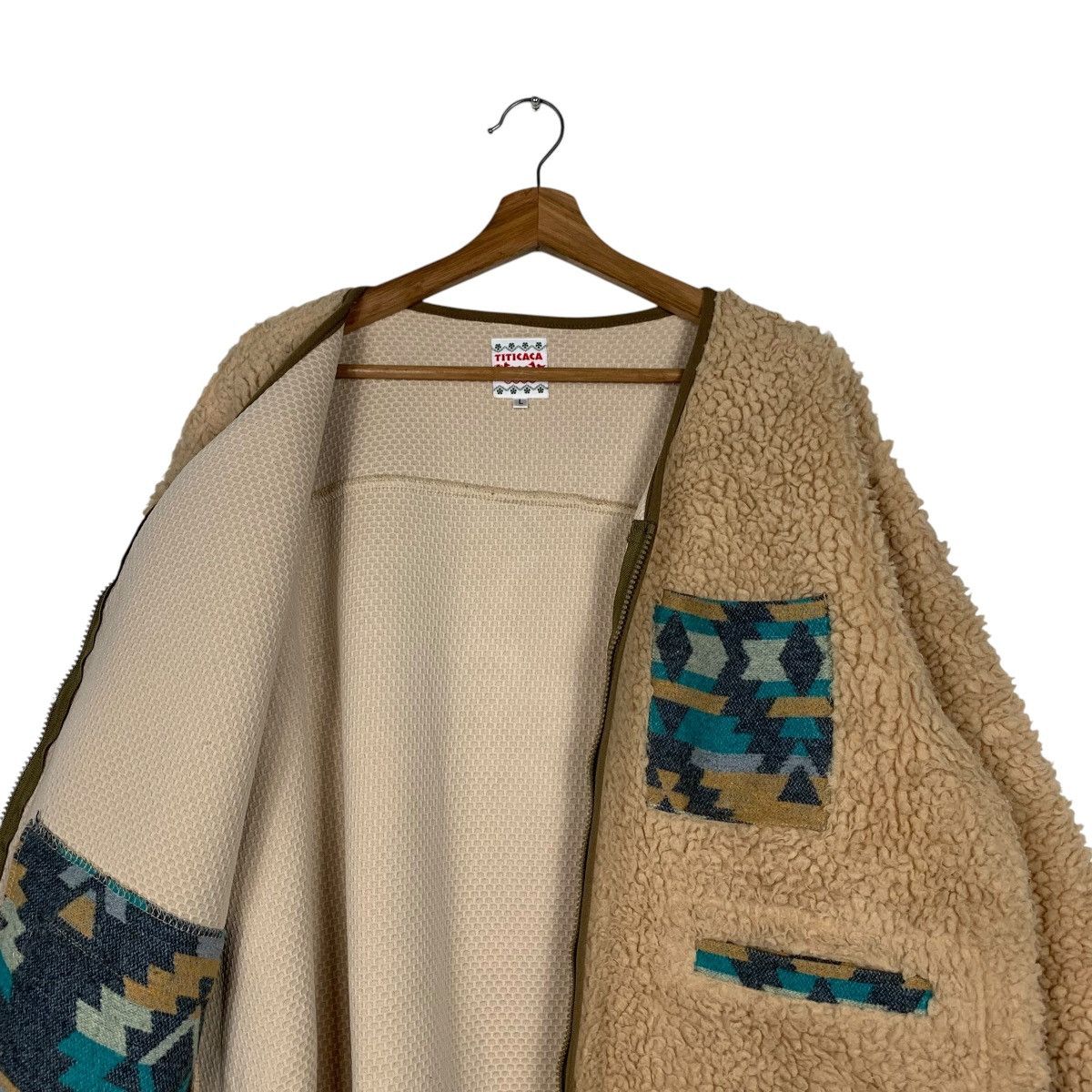 Japanese Brand TITICACA Deep Pile Fleece Jacket V Neck #2108-C92 Size US L / EU 52-54 / 3 - 10 Thumbnail