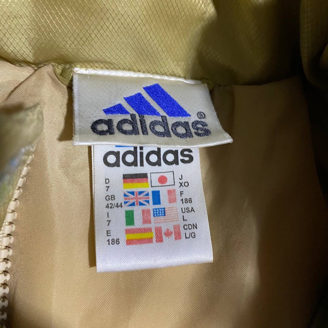 Adidas Adidas Puffer Jacket Size US L / EU 52-54 / 3 - 6 Thumbnail