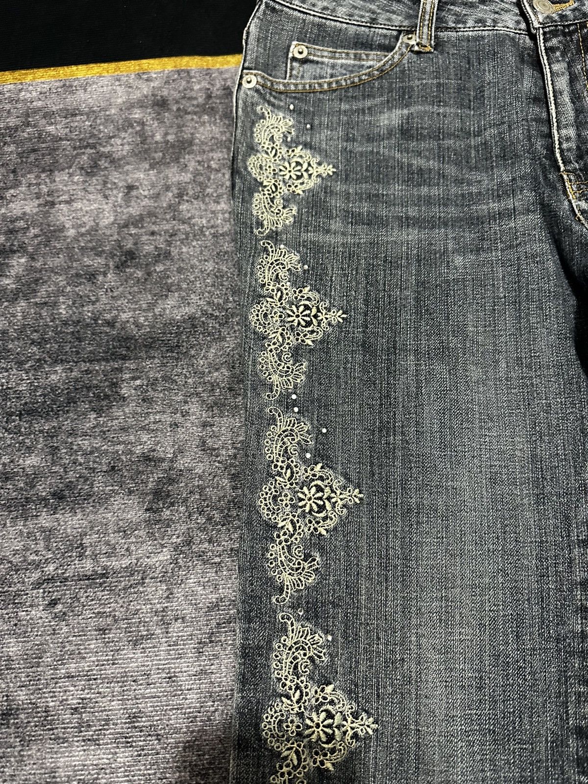 Hysteric Glamour ORIRIN BOOT CUT DENIM PANTS Size US 29 - 5 Thumbnail