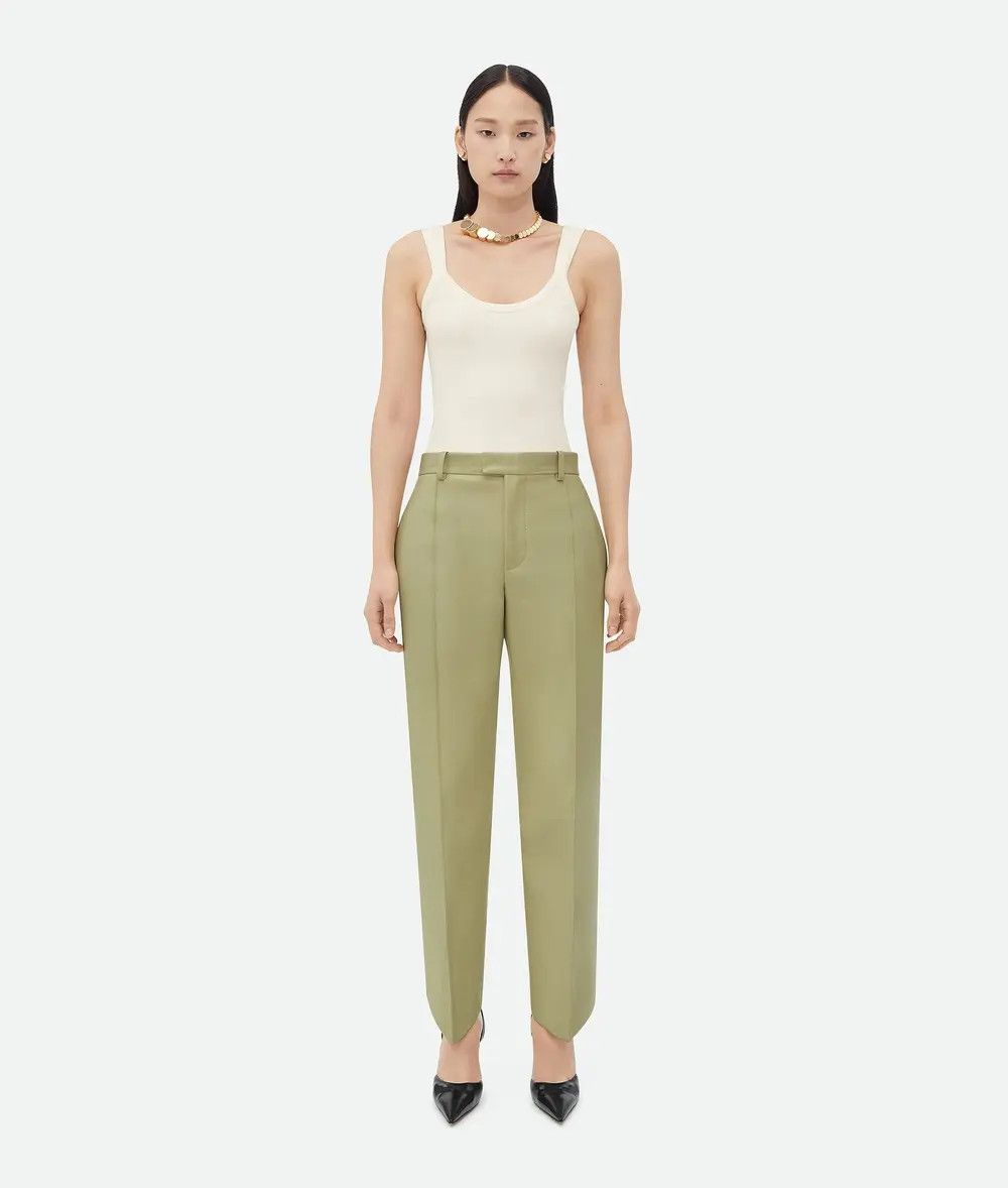 Bottega Veneta o1w1db10925 Curved Shape Leather Trouser in Green Size 30" / US 8 / IT 44 - 1 Thumbnail