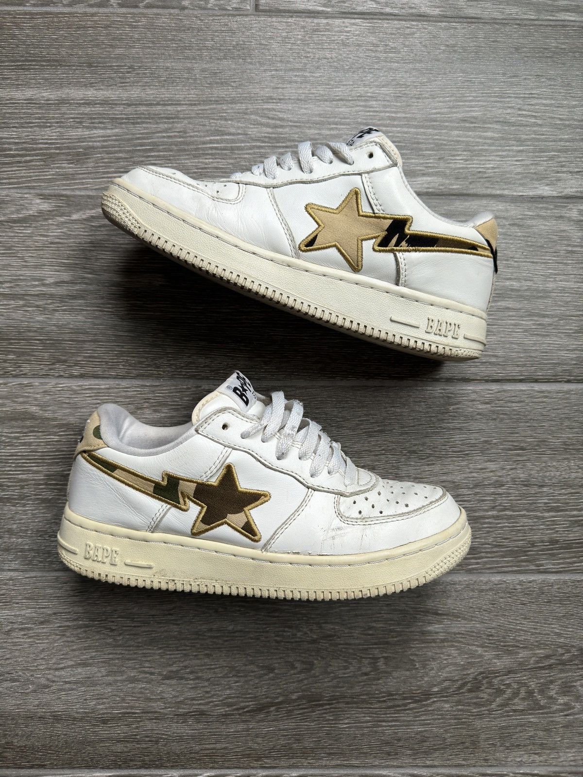 Bape Bape first camo vintage bapestas Size US 8 / EU 41 - 1 Thumbnail