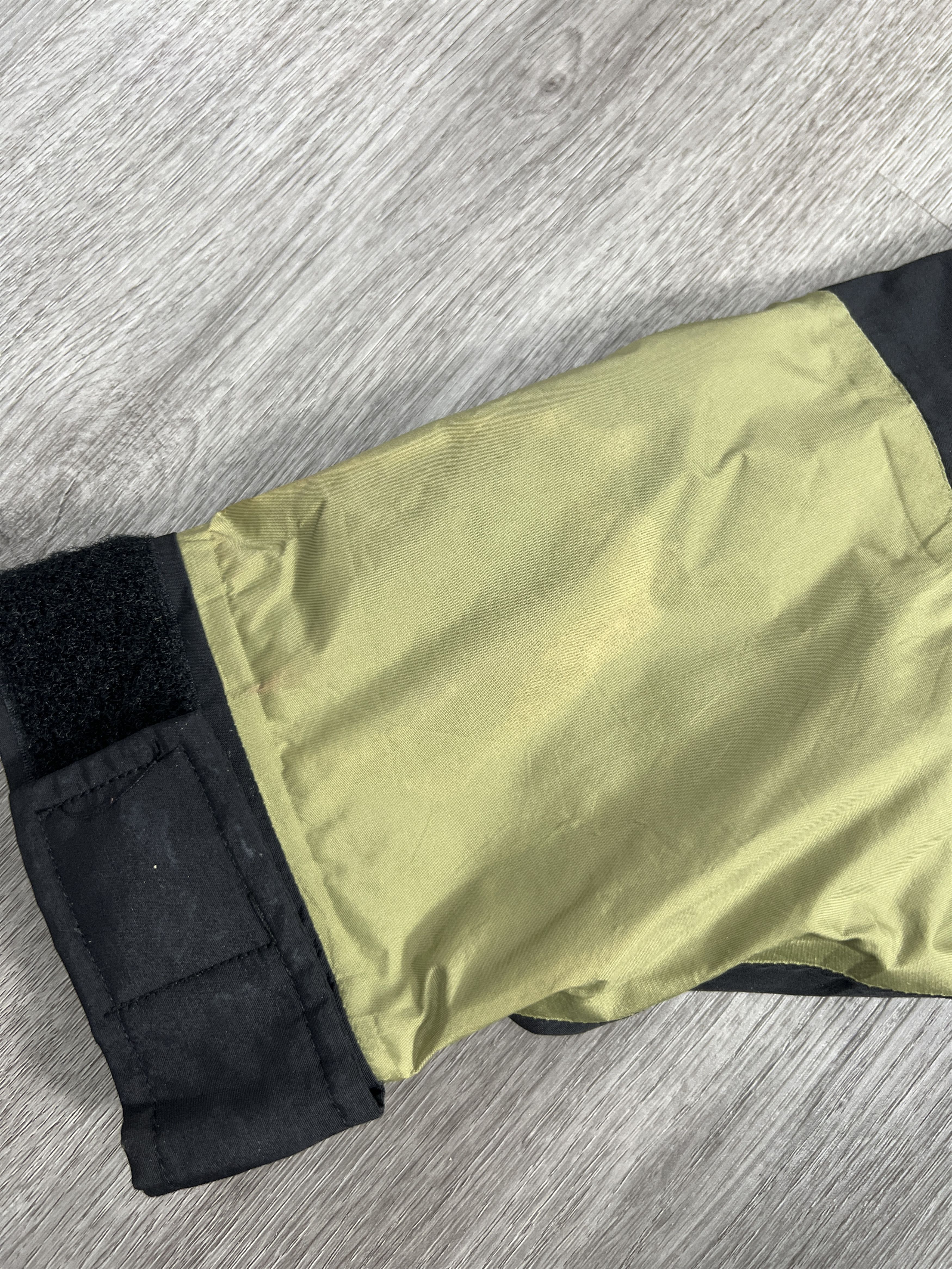 Goretex × The North Face The North Face Gore-Tex Women Nylon Jacket (M) JK476 Size M / US 6-8 / IT 42-44 - 13 Thumbnail