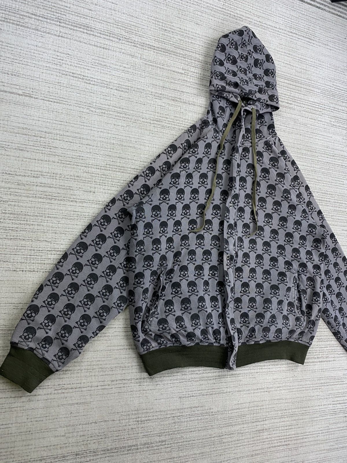 Japanese Brand × Vintage Graniph Skull Monogram Printed Reversible Hoodie Jacket Size US M / EU 48-50 / 2 - 5 Thumbnail