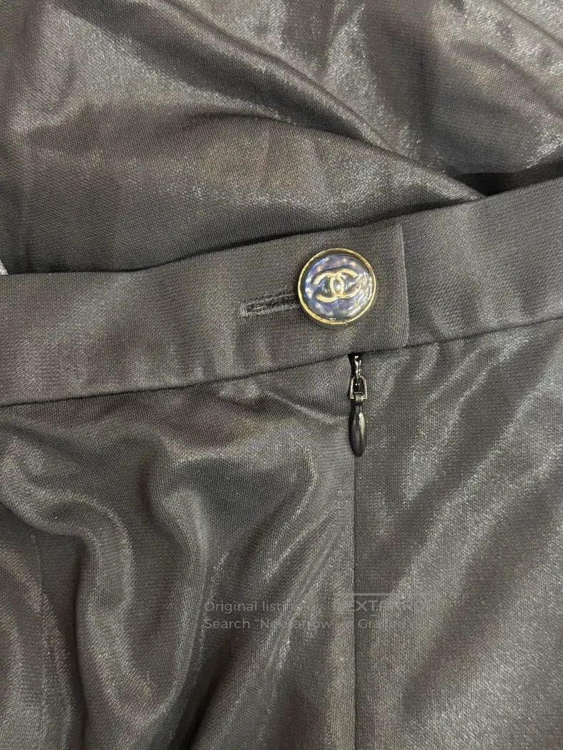 Chanel Chanel Black skirt Size 42" / US 20 - 3 Thumbnail