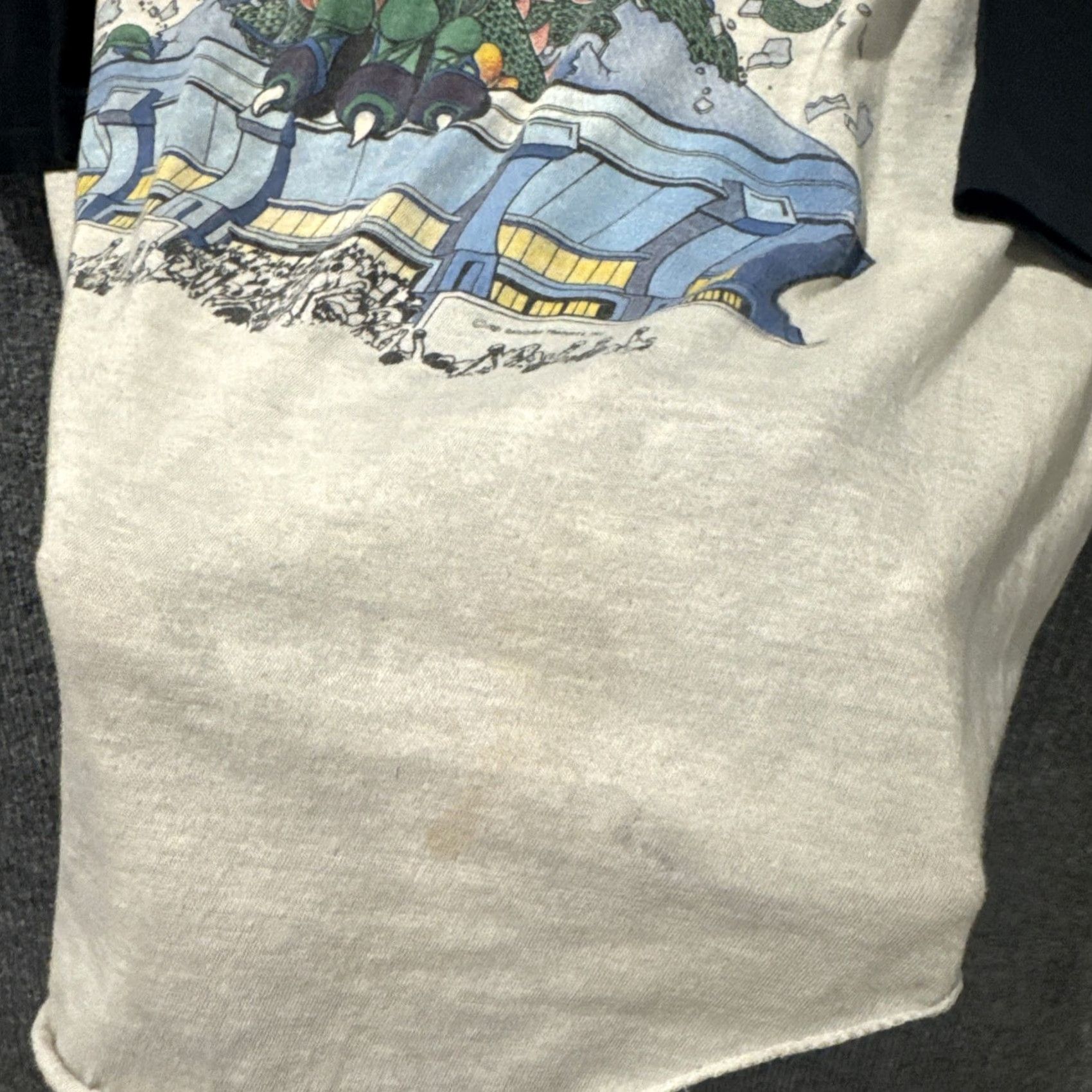 Vintage VINTAGE Rolling Stones 1981 Sold Out Tour Raglan STAINED T-Shirt Men’s L White 80s Mens Shirt Size US L / EU 52-54 / 3 - 3 Thumbnail