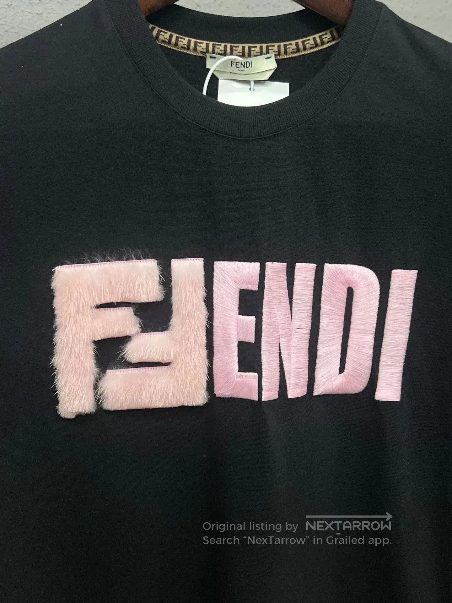 Fendi Fendi Short Sleeve Mink Top. Size XXS / US 00 / IT 34 - 3 Thumbnail