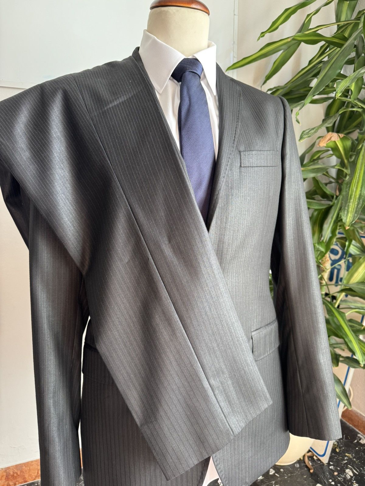 Dolce & Gabbana Dolce & Gabbana grey suit Size 48R - 6 Thumbnail
