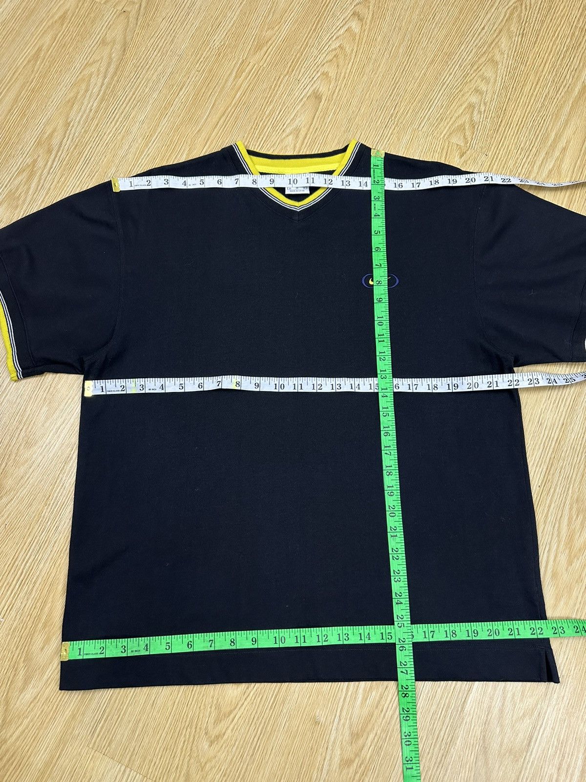 Nike Vintage Nike Swoosh 90s Embroidery Logo A667 Size US M / EU 48-50 / 2 - 5 Thumbnail