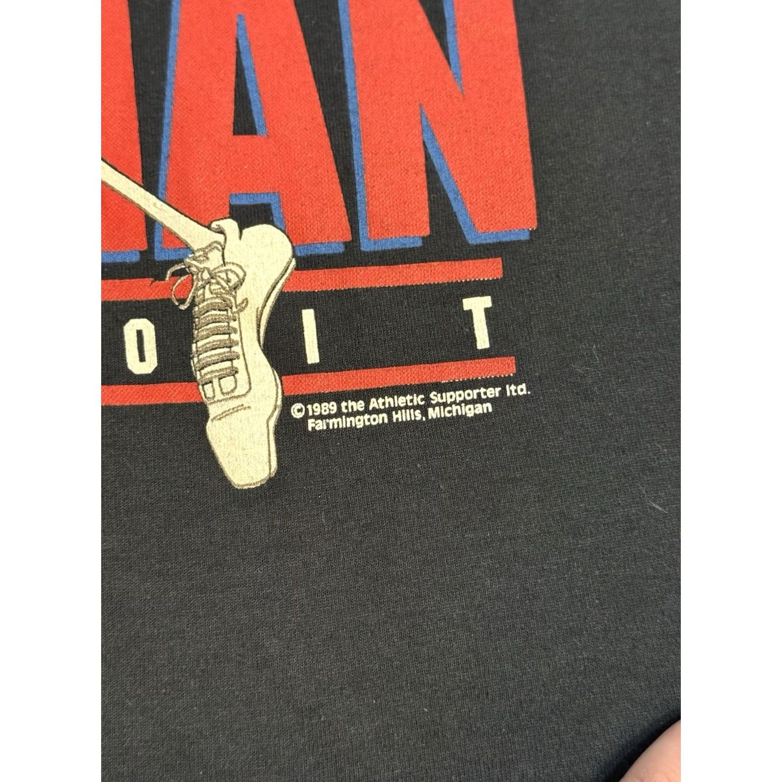Vintage VINTAGE 1989 Dennis Rodman The Worm Detroit Pistons T Shirt M NBA Basketball Black Screen Stars 80s Mens Size US M / EU 48-50 / 2 - 3 Thumbnail