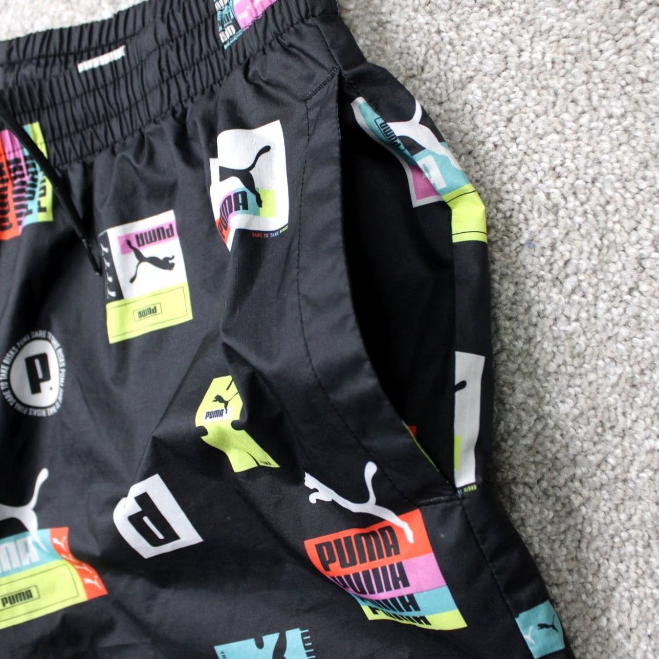 Puma PUMA AOP Shorts Mens Large Black 8" Brand Love All Over Print Woven Lined Size US 33 - 6 Thumbnail