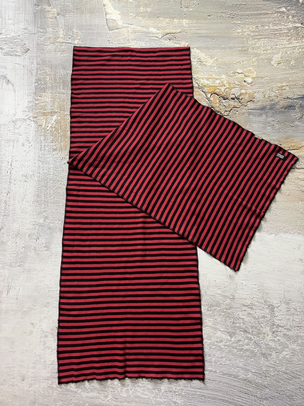 Mads Norgaard MADS NØRGAARD STRIPED BLACK RED LONG SCARF Size ONE SIZE - 2 Thumbnail