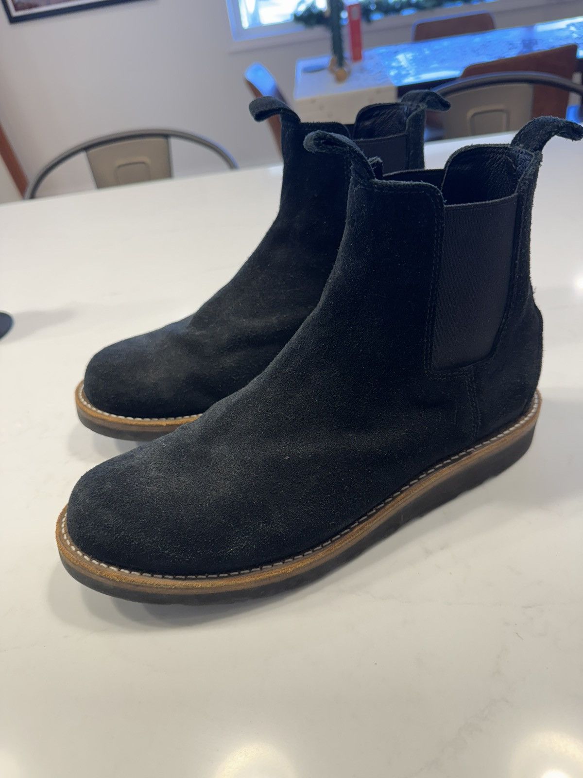 Rogue Territory Rogue territory chelsea boots size 9.5 fits like a 10 Size US 9.5 / EU 42-43 - 2 Thumbnail