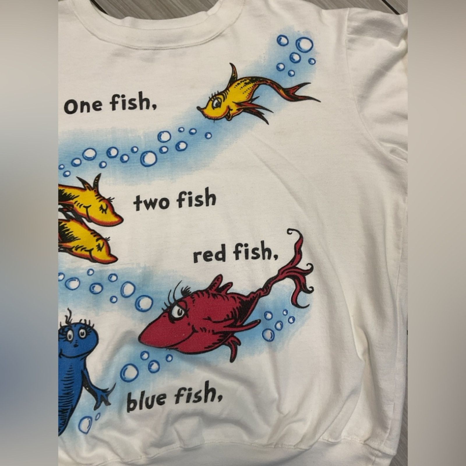 Vintage Vintage Dr. Seuss “One Fish Two Fish” Rare Sweatshirt Size US XL / EU 56 / 4 - 4 Thumbnail