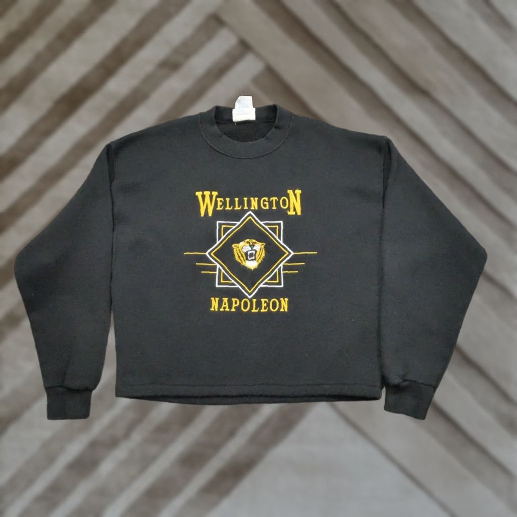 Vintage VINTAGE Tiger Sweatshirt Womens M Black Cropped 90s High School Wellington Crew Neck Pullover Raglan Sleeve Cotton Blend Fleece Embroidery Size M / US 6-8 / IT 42-44 - 1 Thumbnail