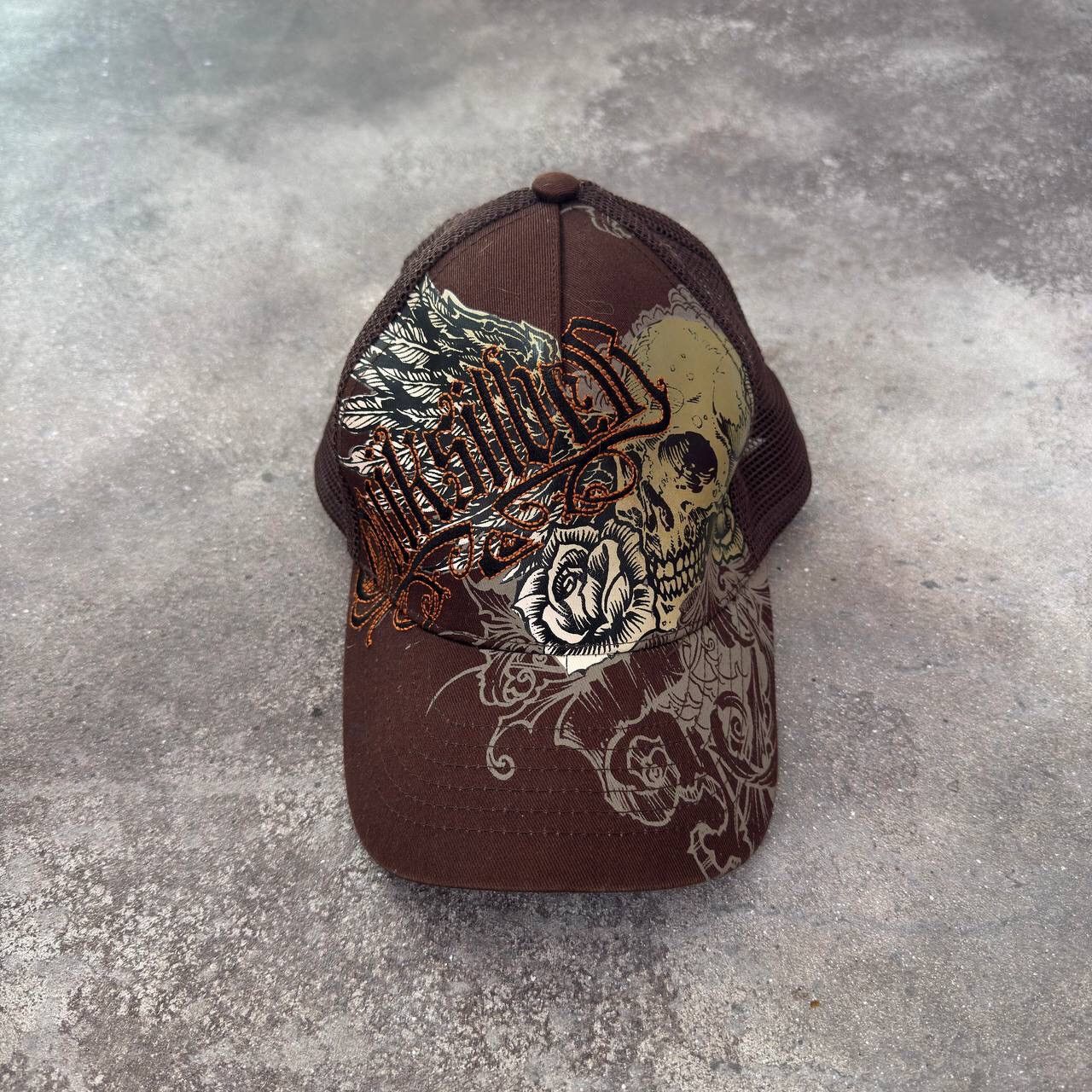 If Six Was Nine × Quiksilver Quiksilver Vintage Y2K Skull & Roses Mesh Trucker Cap Size ONE SIZE - 2 Thumbnail