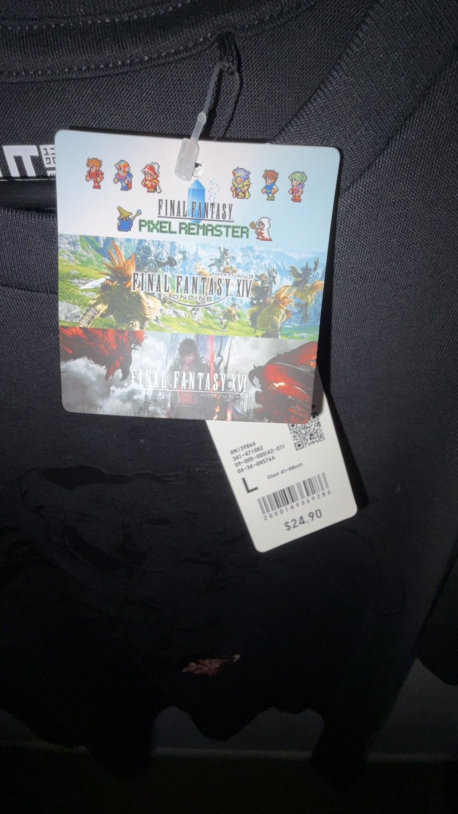 Uniqlo Uniqlo X Final Fantasy Pixel Remaster Tee Size US L / EU 52-54 / 3 - 4 Thumbnail