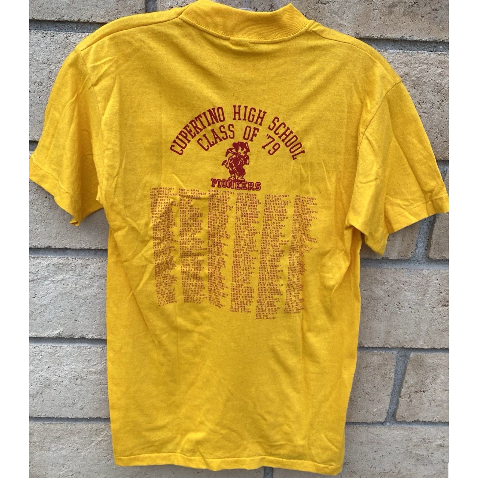 Vintage VINTAGE Cupertino High School Pioneers Class Of 79 T Shirt 70s 1979s Size M Yellow Womens Men Multifaceted Graphic Print 70s Retro Full Roster Tee Size US M / EU 48-50 / 2 - 5 Thumbnail