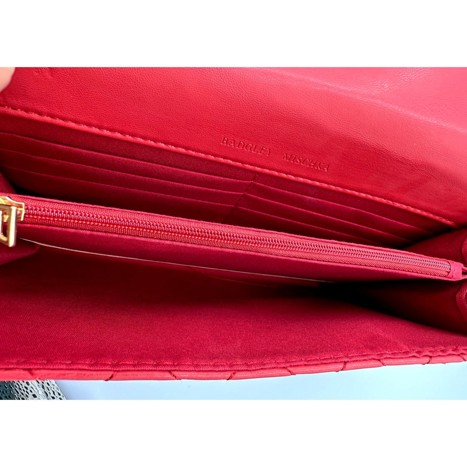 Badgley Mischka Badgley Mischka Diamond Quilt Convertible Crossbody Bag -Red Size ONE SIZE - 6 Thumbnail