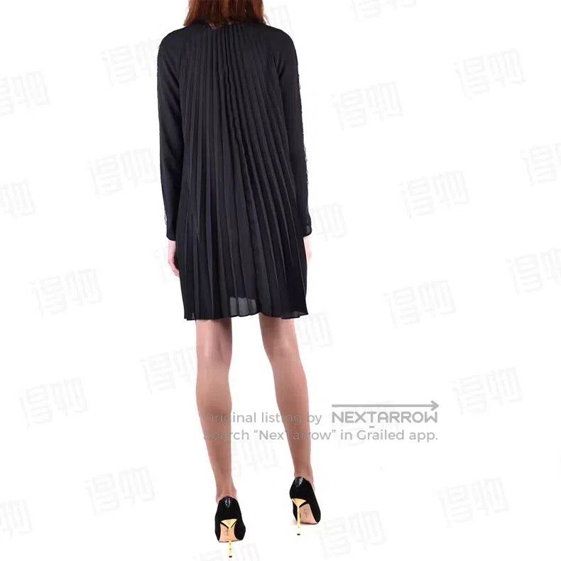 Valentino Valentino Solid color crew neck pleated long-sleeved dress Size S / US 4 / IT 40 - 9 Thumbnail