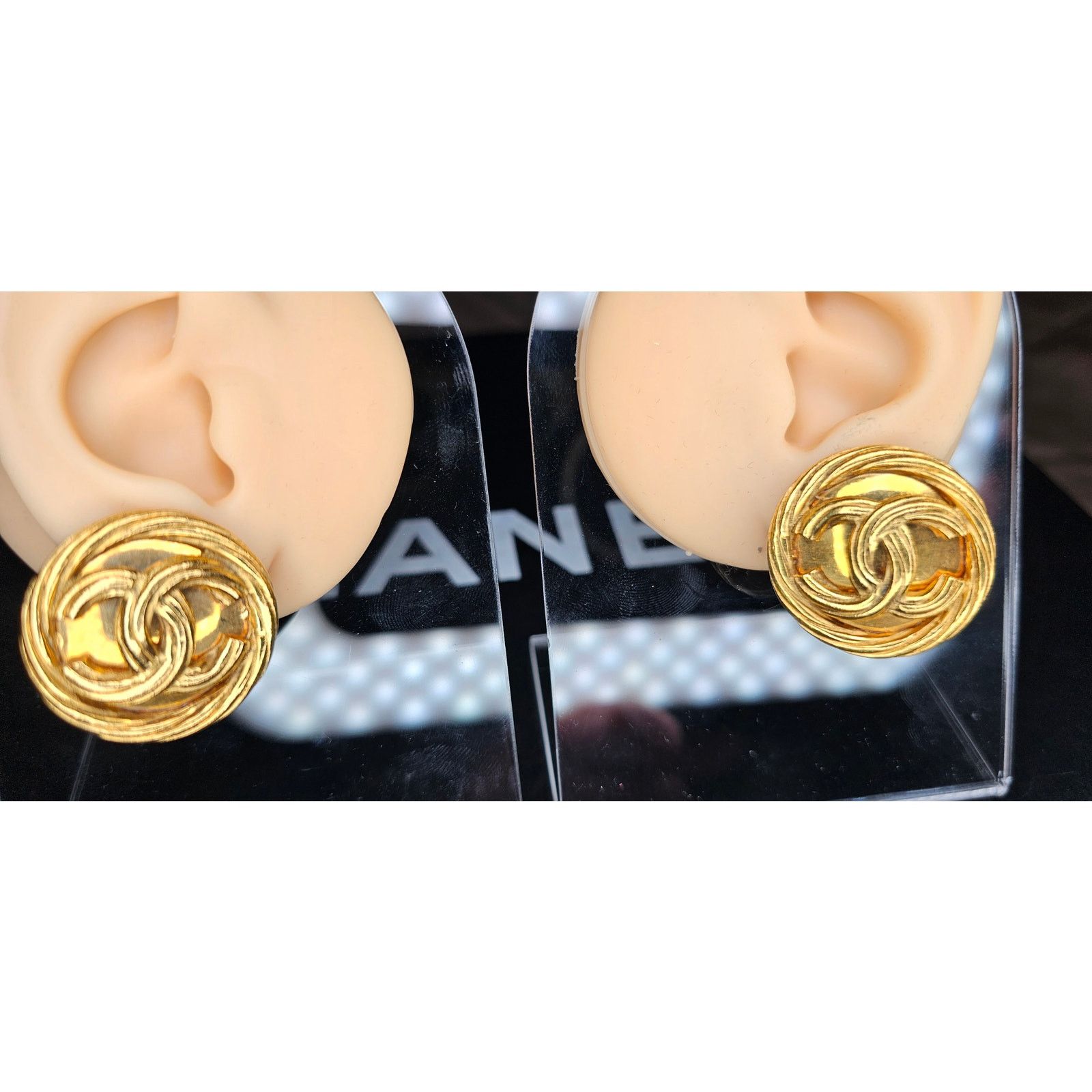 Chanel CHANEL Spring 93 Gold Plated Rope Detail Clip On Earrings Size ONE SIZE - 1 Thumbnail