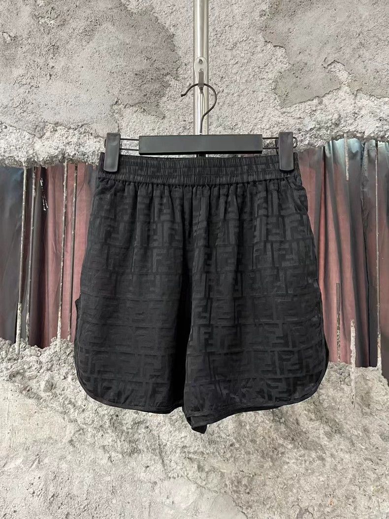 Fendi Fendi Black Logo Embossed Shorts Size US 36 / EU 52 - 2 Thumbnail