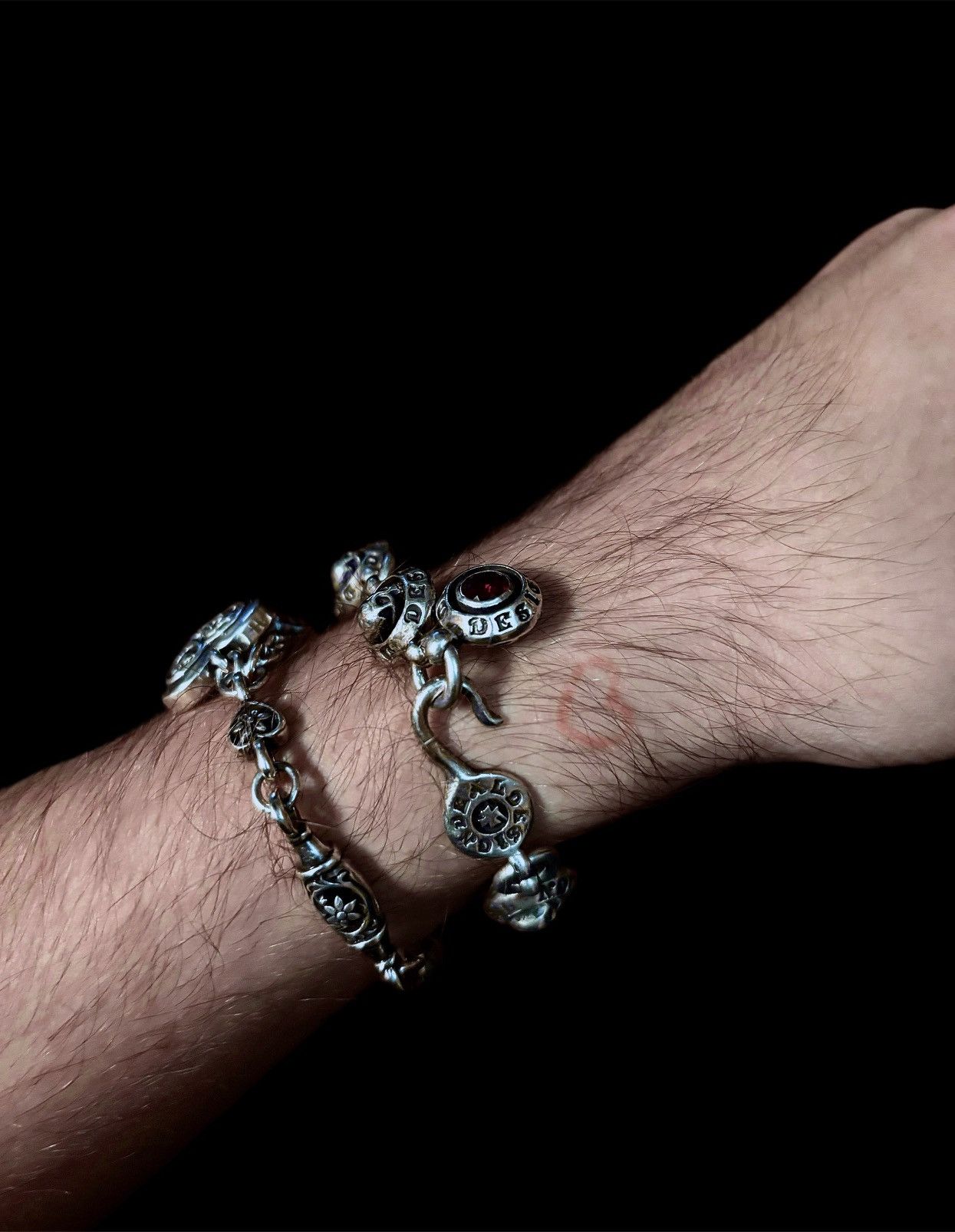 Deal Design Deal Design .925 Silver Eight Ball Bracelet Size ONE SIZE - 8 Thumbnail