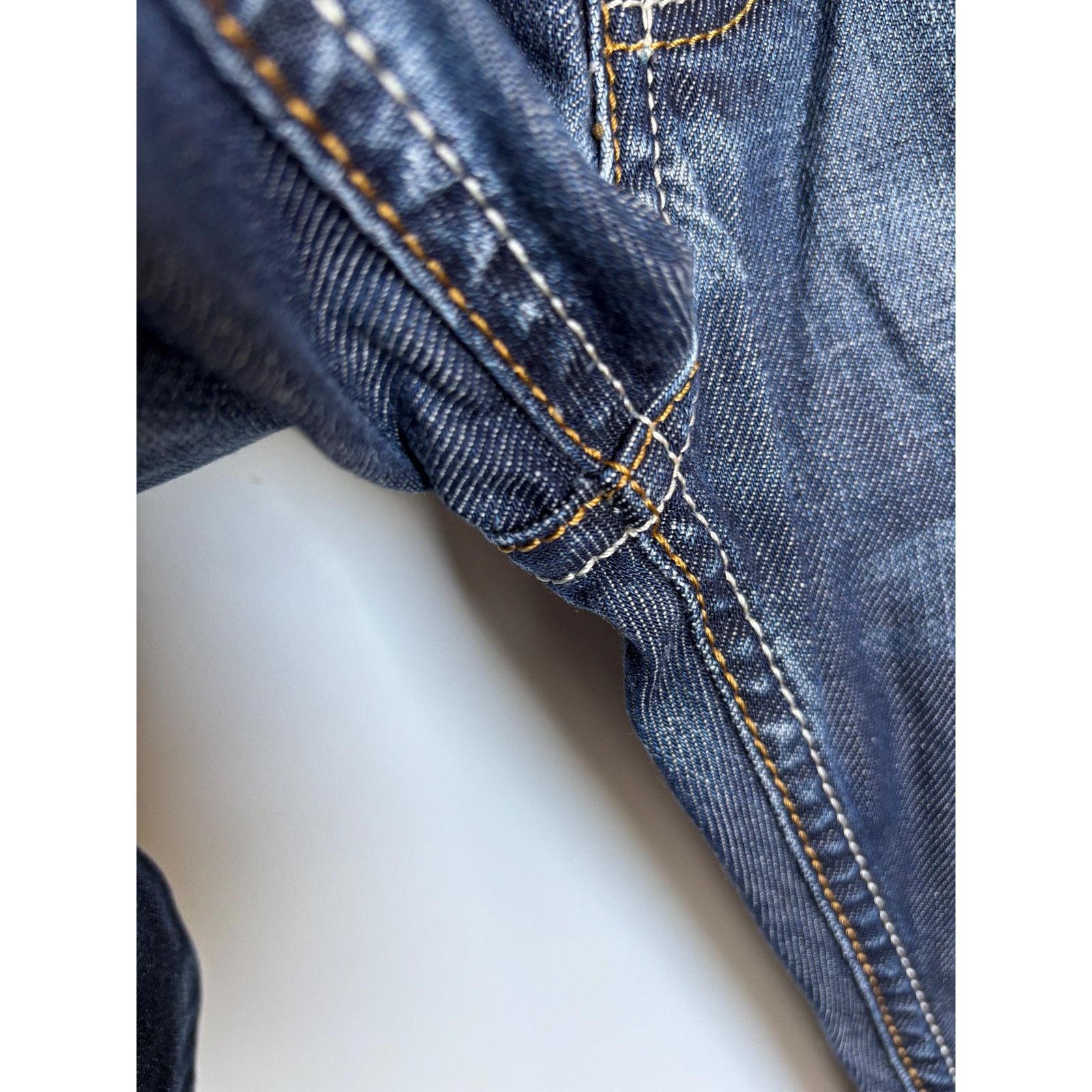 Levi's Levi’s 501 Made USA W31 Slim Fit 1996 Red Tab Rare Archive Size US 31 - 7 Thumbnail
