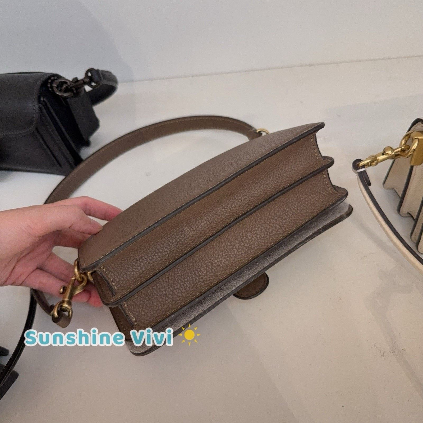 Coach NWT Coach CY201 Tabby Shoulder Bag 20 leather Dark stone Size ONE SIZE - 4 Thumbnail